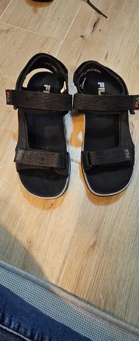 Chlapcenske sandlae, fila,41