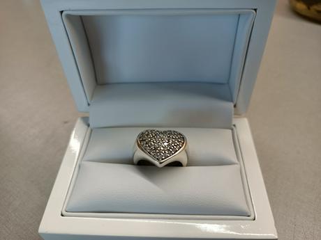Strieborný prsteň srdce, 