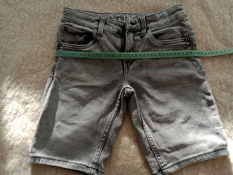 Krátke nohavice, c&a,140