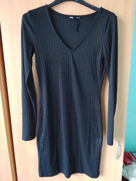 Čierne šaty, sinsay,s