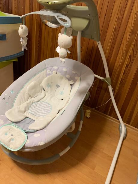 Ingenuity hojdacie lehátko s melódiou,