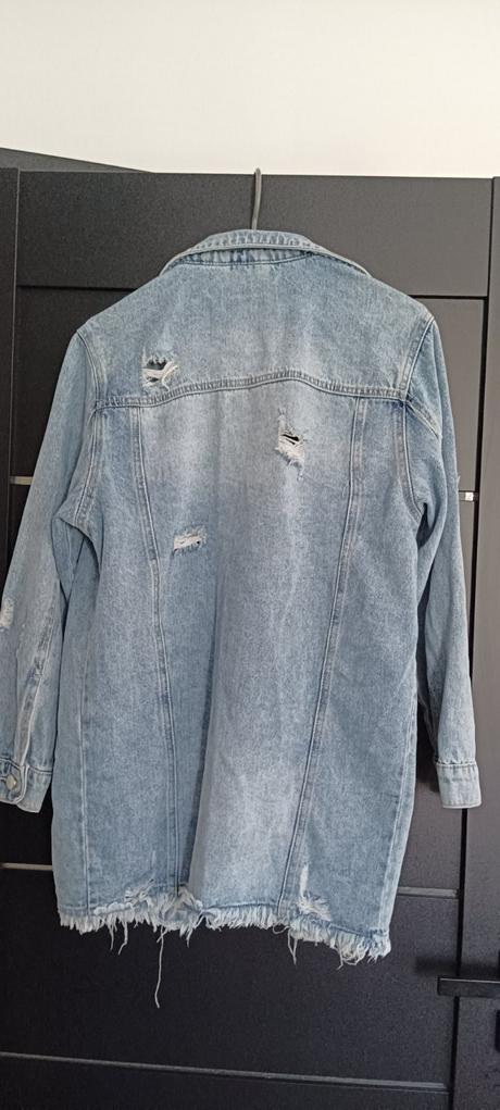 Predĺžená riflova bunda, s