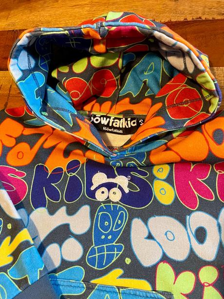 Loowfat mikina, vel. 4-5, 110