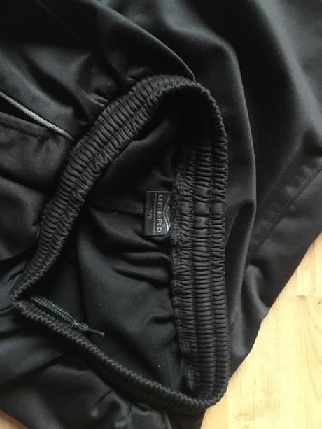 Šortky športové, umbro,140