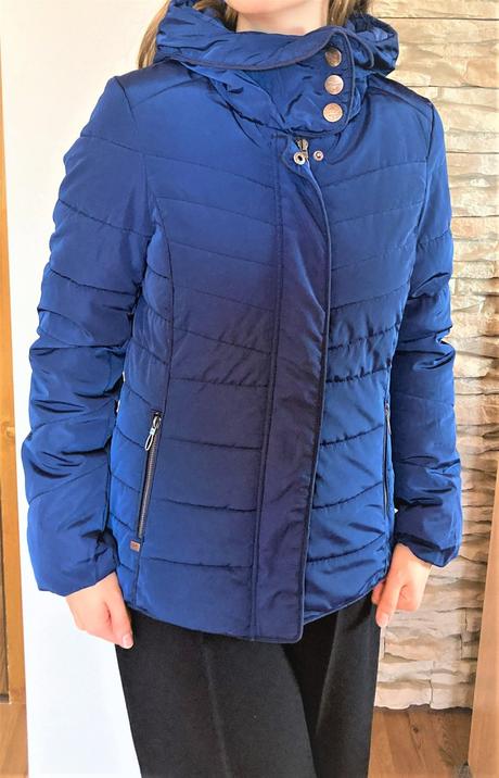 Dievčenská zimná vetrovka zn.volcano, veľ.xs, xs