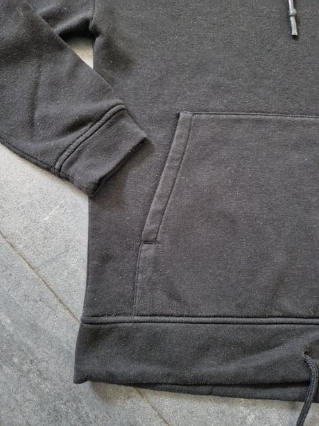 Čierna mikina, sinsay,m