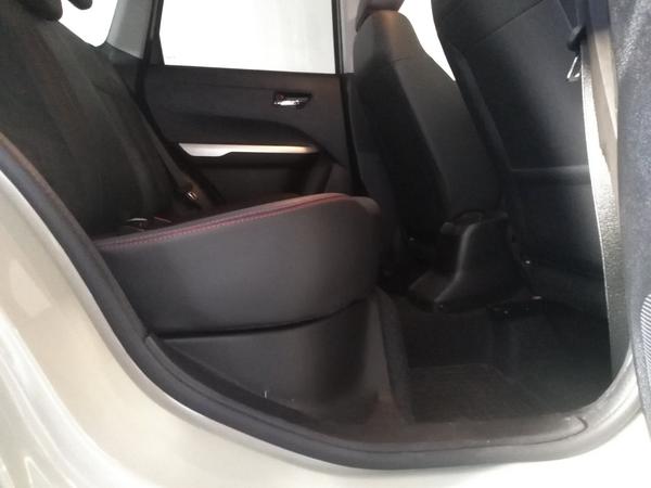 Autosedačka Joie i-Prodigi a Suzuki Vitara