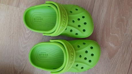 Crossy zelene a sandalky mcqeen tesco, 25
