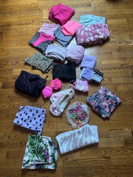 Balík oblecenia, 140–152