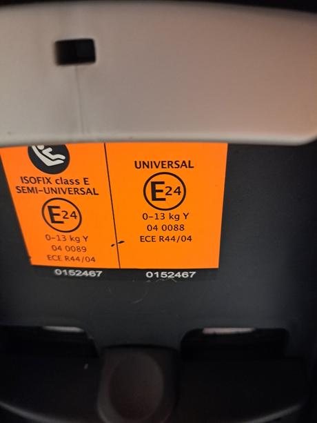 Vajicko, peg-pérego