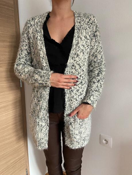 Strakatý sveter, f&f,s