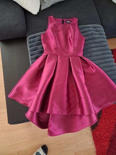 Dievčenské šaty, 34