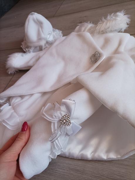 Zimny komplet na krstiny v. 62 +papučky, 62