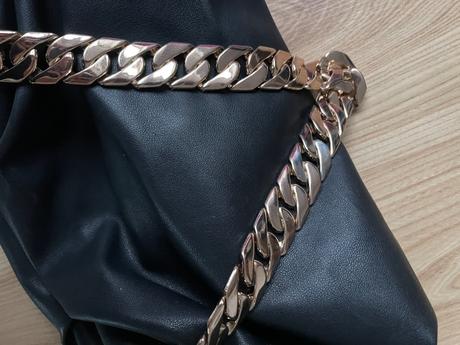 Kabelka mango, mango