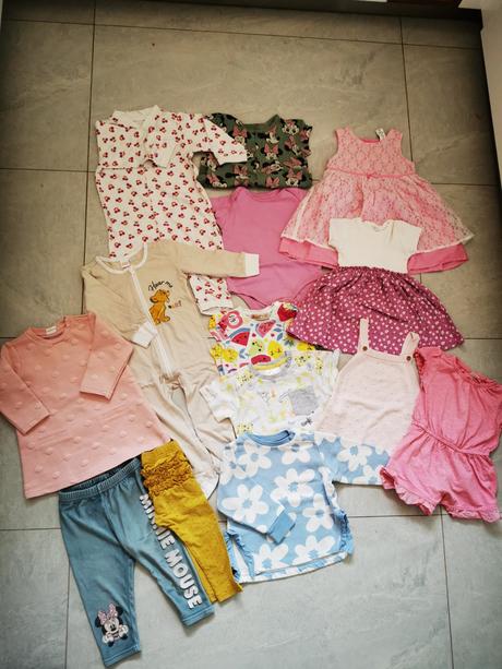 Mix oblečenia pre dievčatko v. 80/jar-leto, 68–80