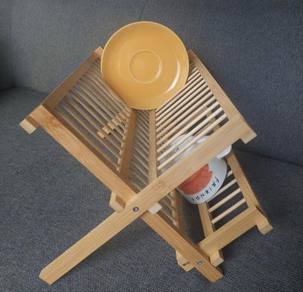 Bambusový odkvapkávač na riad, 