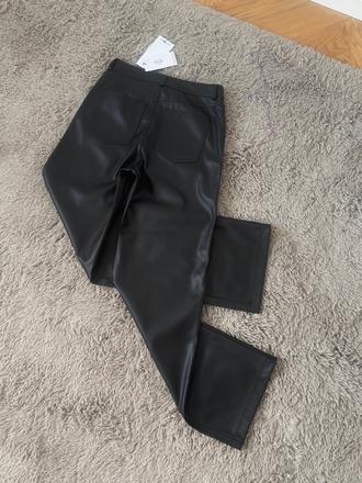 Stradivarius, stradivarius,s