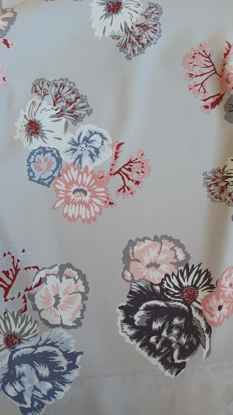 Kvetovaná blúzka, h&m,xs