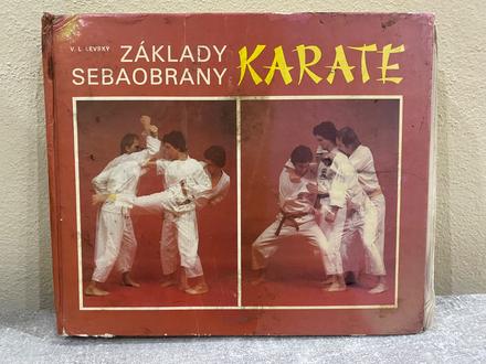 Kniha- karate základy sebaobrany, 