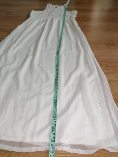 Šaty s perličkami, zara,m