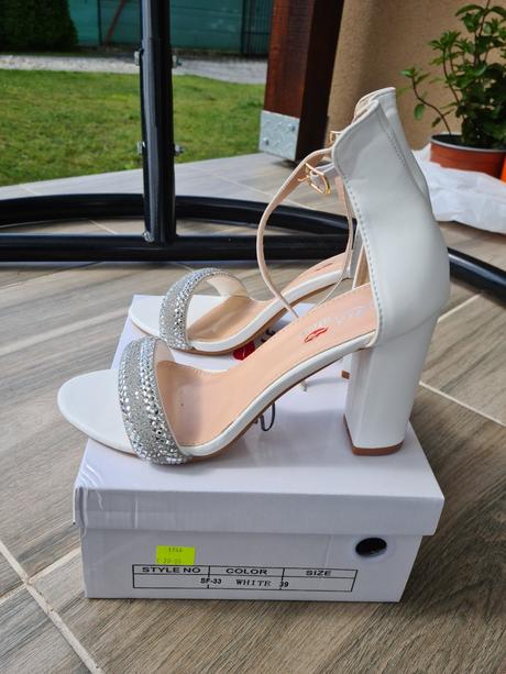 Nadherne sandalky na svadbu/oslavu, 39