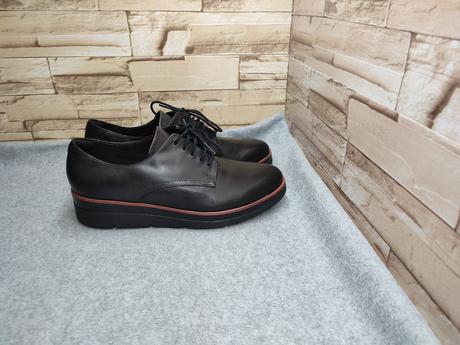 Clarks 41 - dámske kožené čierne poltopánky, clarks,41