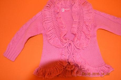 Elegantný svetrík, 98