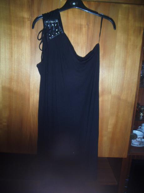 Šaty - na jedno rameno, m