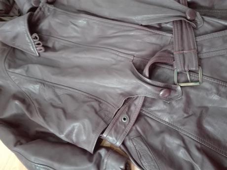 Pravý kožený plášť, l