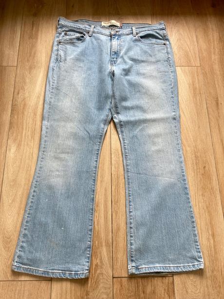 Dámske rifle levi strauss, 44