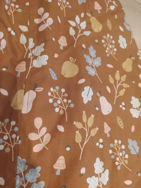 Sukničky 6, 104 / 116