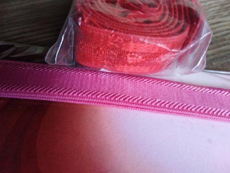 Ramienka k podprsenke, nažehľovačky, 