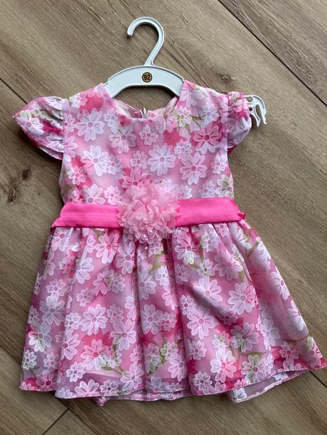 Šatky pre dievčatko, 92