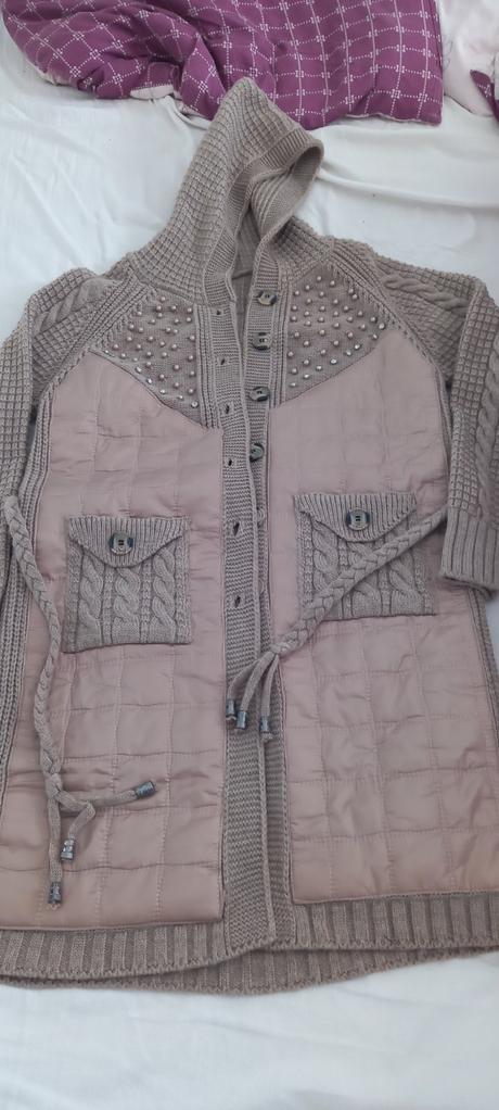 Predĺžená mikina, 40