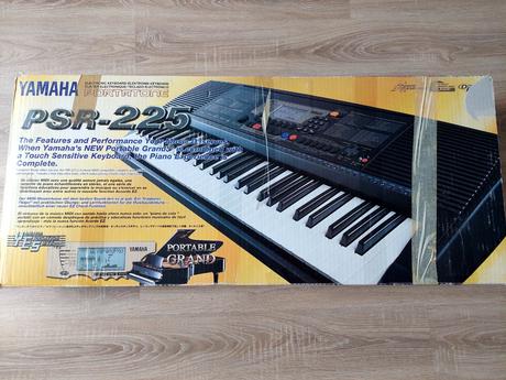 Yamaha psr-225 elektricky keyboard, 
