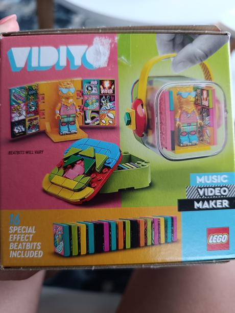 Lego 43105 party llama beat box,