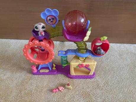 Kolotoč little pet shop, 