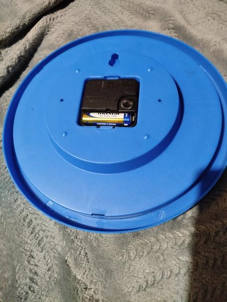 Ben10 hodiny na stenu,