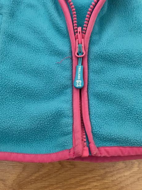 Fleesova vesticka po dcerke, trollkids,110