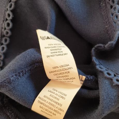 Šaty modré s aplikáciou čipky, atmosphere,38