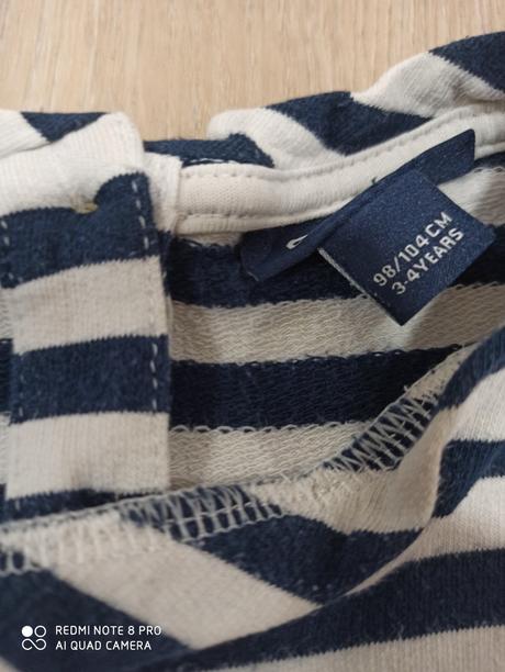 Šaty pre dievčatko, gant,104