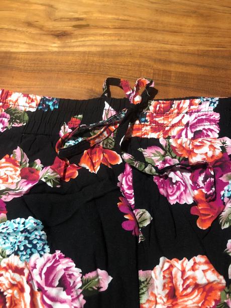 Letné šortky., 164