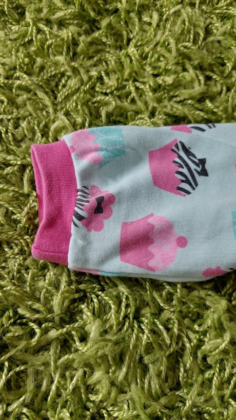 Overalové pyžamko 6 mes., 68