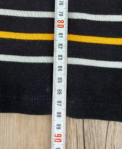 Pásikavé pletené šaty, s