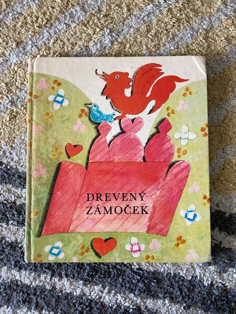 Drevený zámoček ruské ľudové rozprávky (1980),