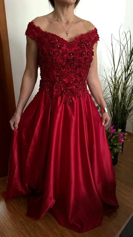 Spoločenské šaty, 