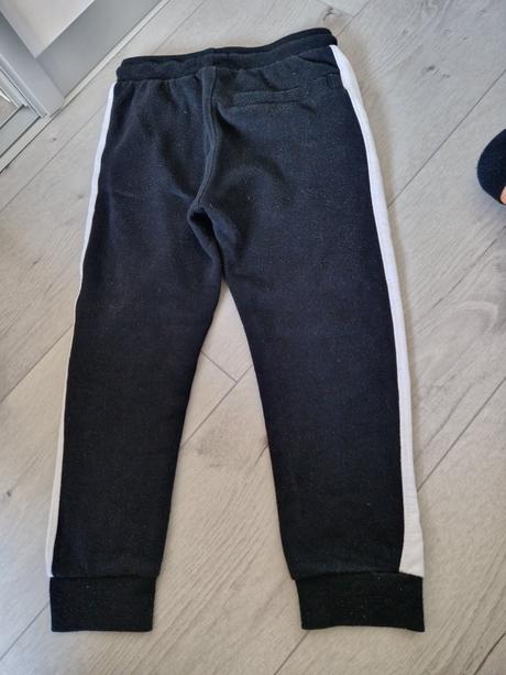 Tepláky, reserved,122