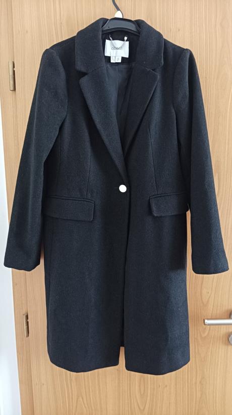 Krásny kabát coast, s