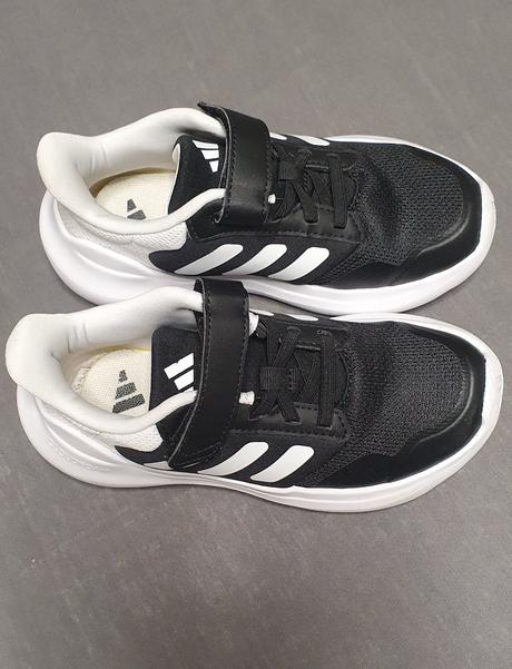 Ľahké tenisky, adidas,32