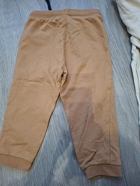 Tepláky pre chlapca 3 ks, 98